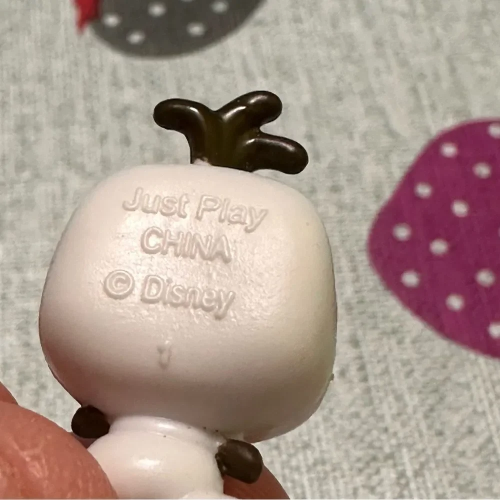 Disney Doorables Olaf mini figure